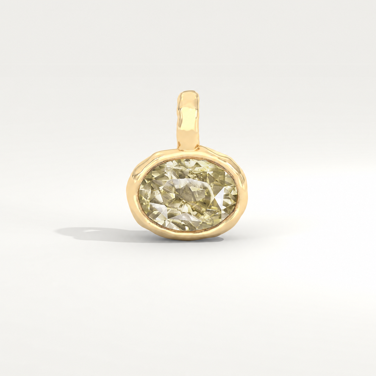 Aurum Pendant in Olive Diamond (One of One)
