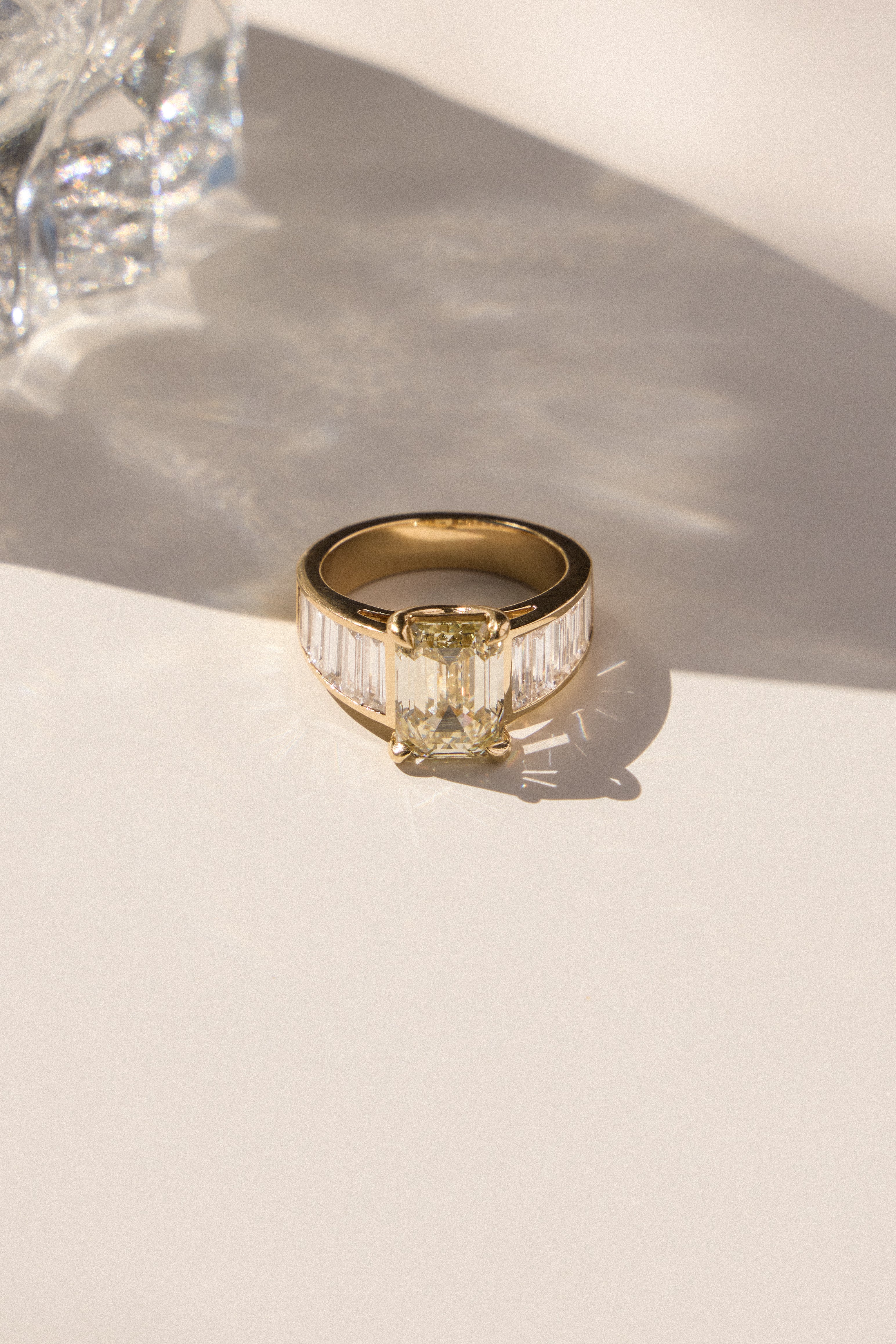 Astor Ring