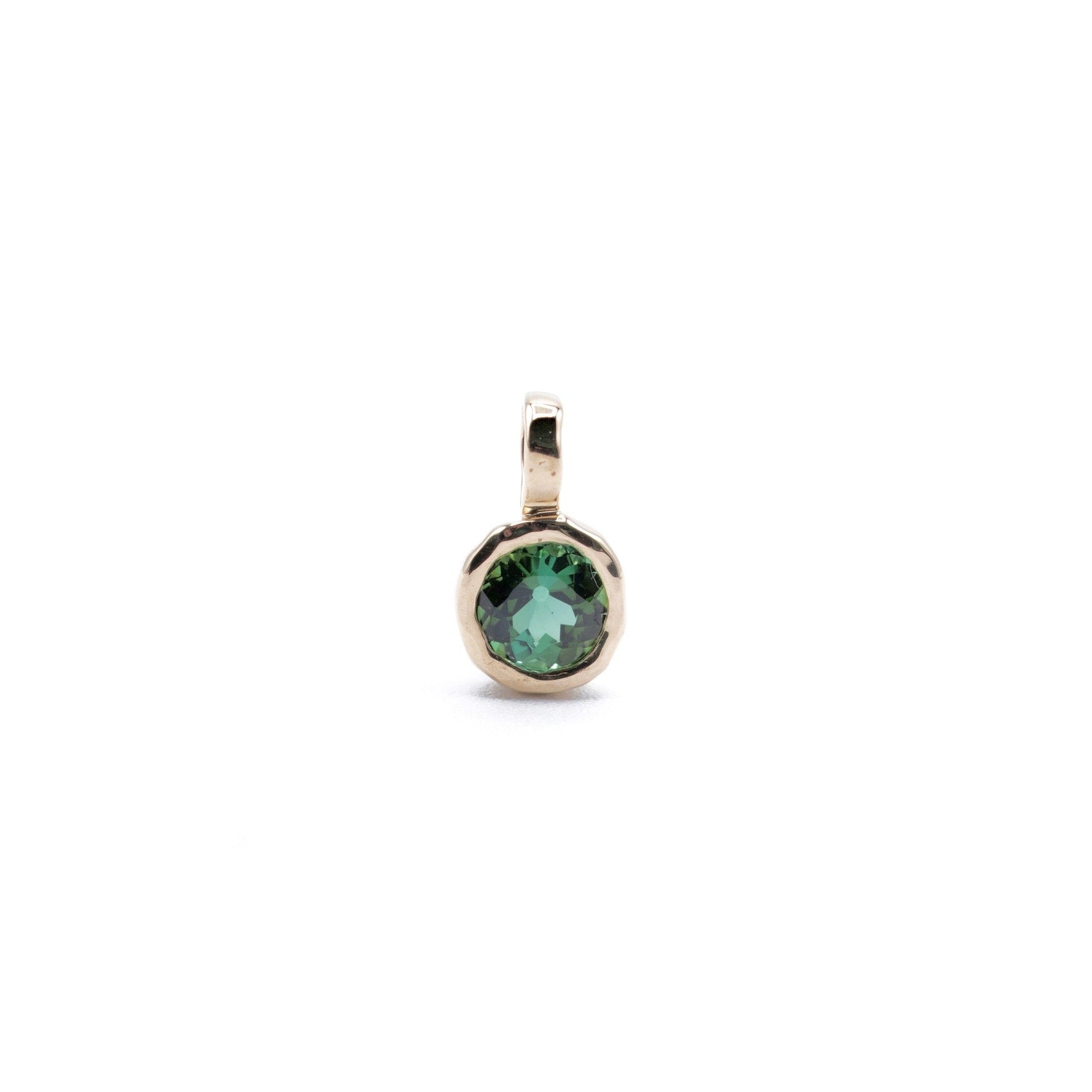 Petite Aurum Pendant in Dark Green Tourmaline