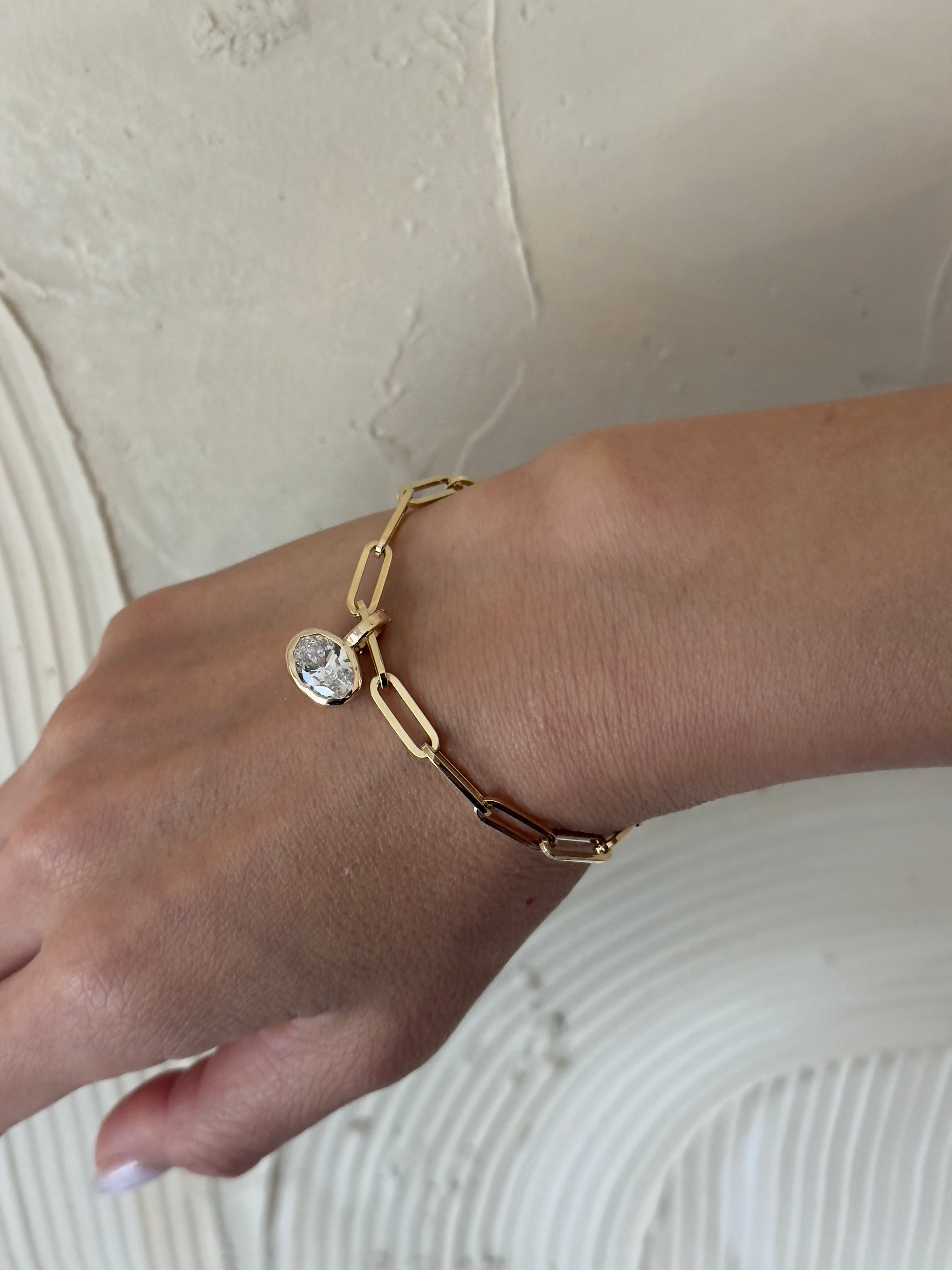 Linea Solid Chain Bracelet