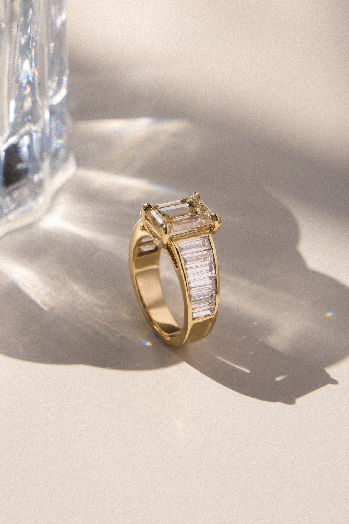 Astor Ring