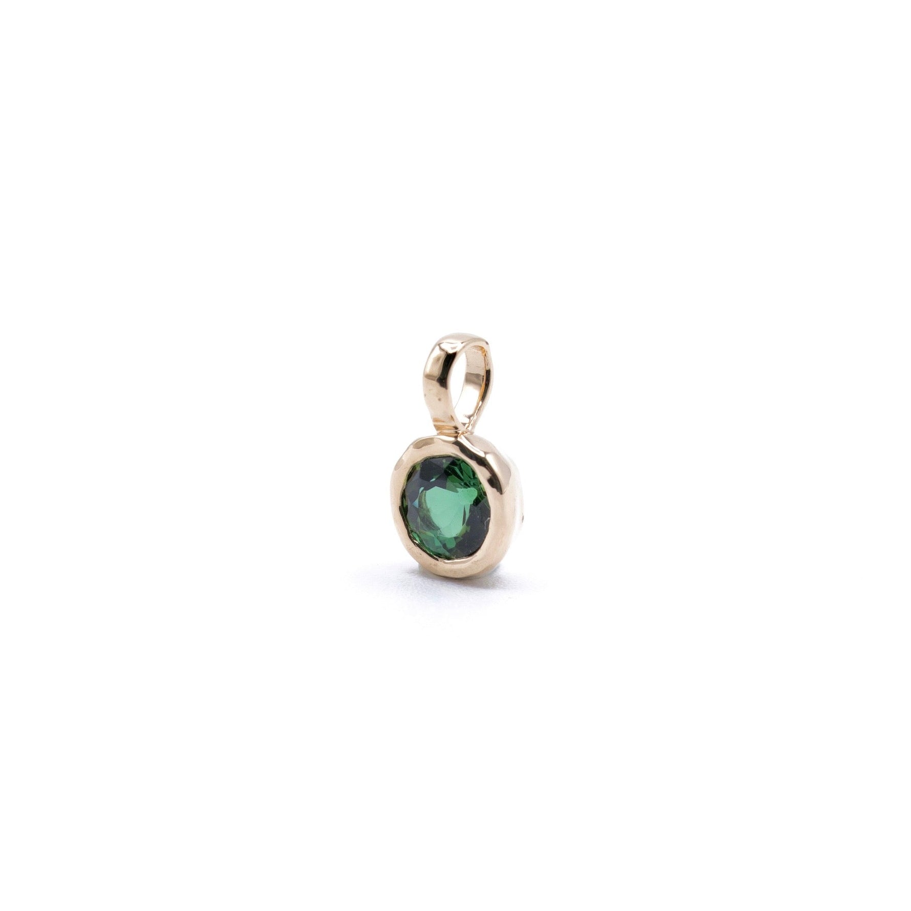 Petite Aurum Pendant in Dark Green Tourmaline