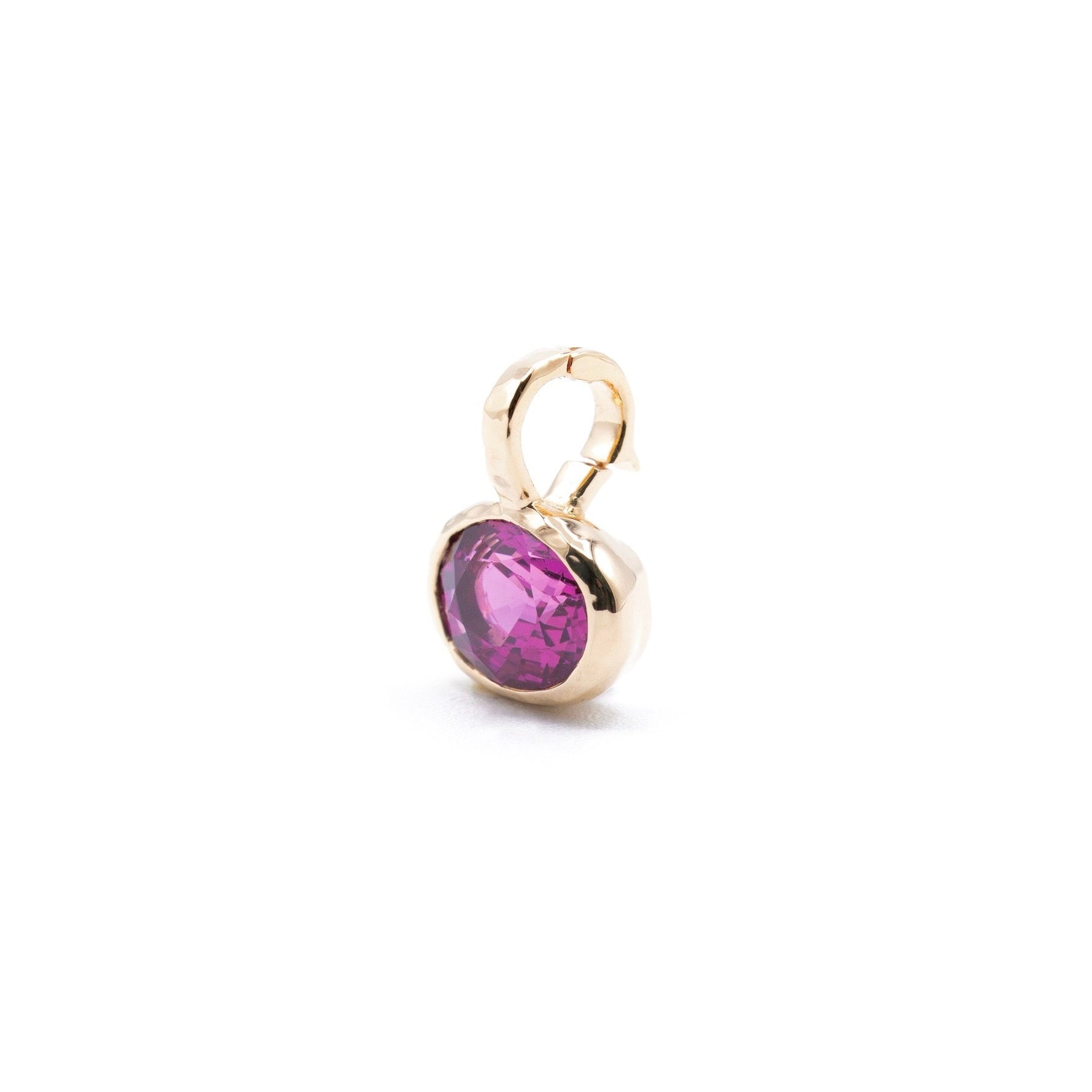 Aurum Pendant in Pink Sapphire