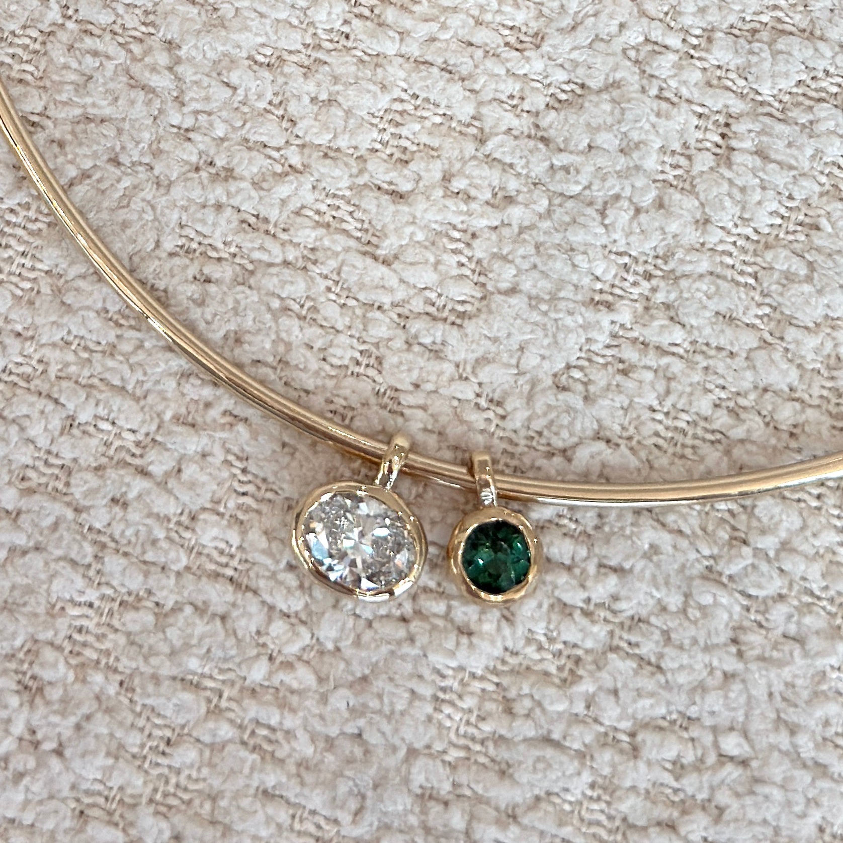 Petite Aurum Pendant in Dark Green Tourmaline
