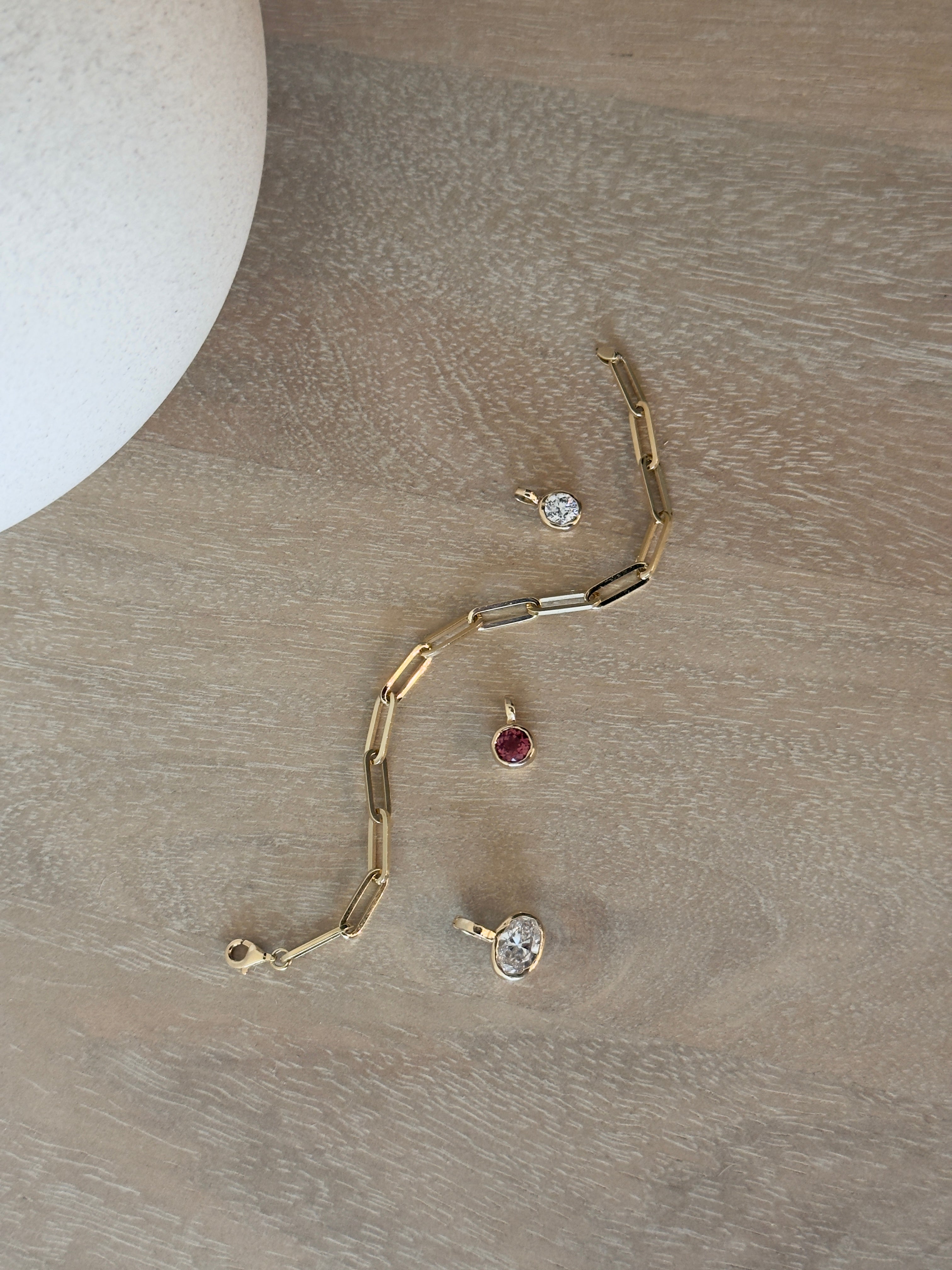 Linea Solid Chain Bracelet